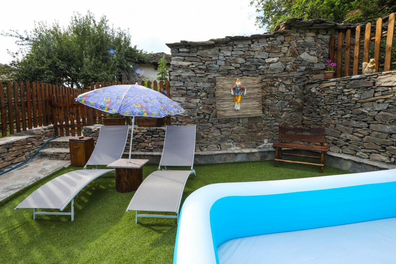 Тодорината Къща Hotel Leshten Exterior foto